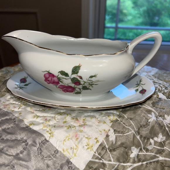 Fine Bohemian China Made in Czechoslovakia Gravy Bowl - Picture 12 of 13